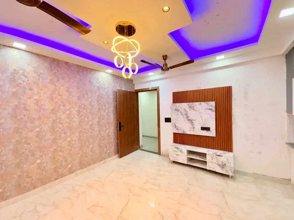 2 bhk ready to move flats in noida